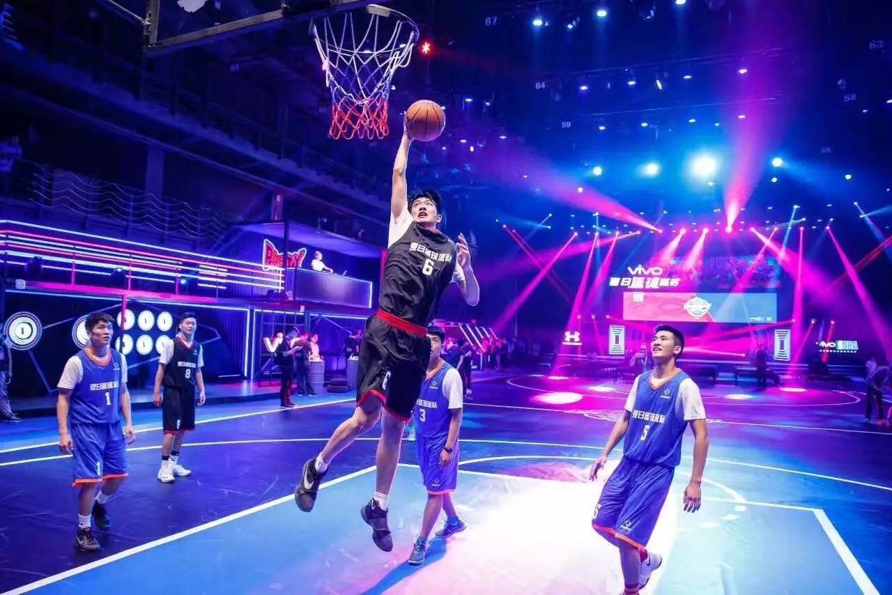 在比赛日 在比赛日