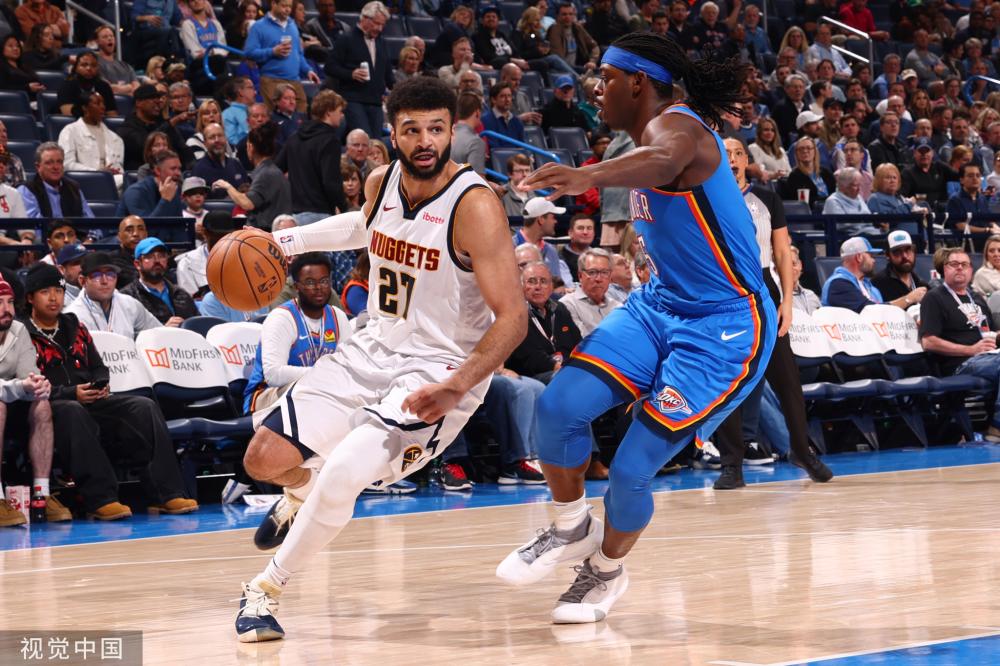 在这场紧张 在这场紧张